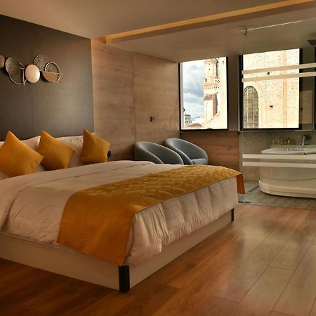 Hotel Vaway Κουένκα Εξωτερικό φωτογραφία