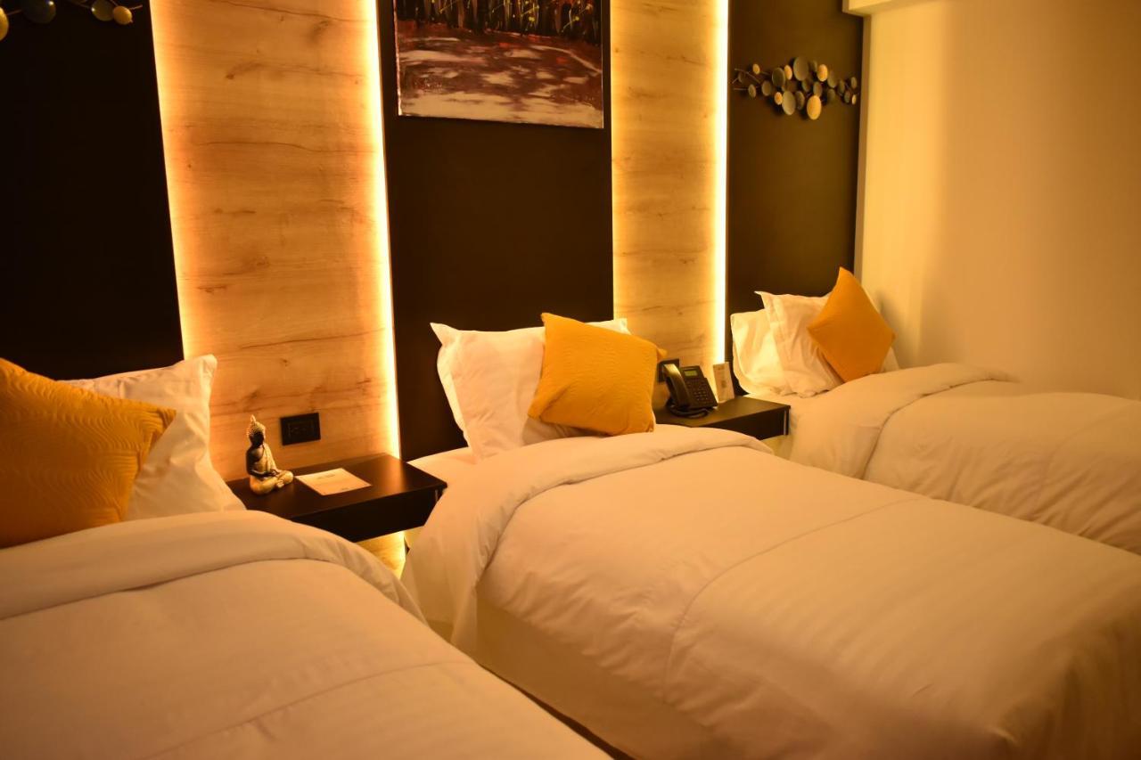 Hotel Vaway Κουένκα Εξωτερικό φωτογραφία