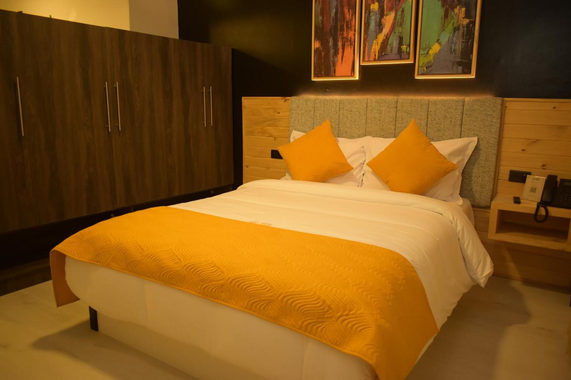 Hotel Vaway Κουένκα Εξωτερικό φωτογραφία