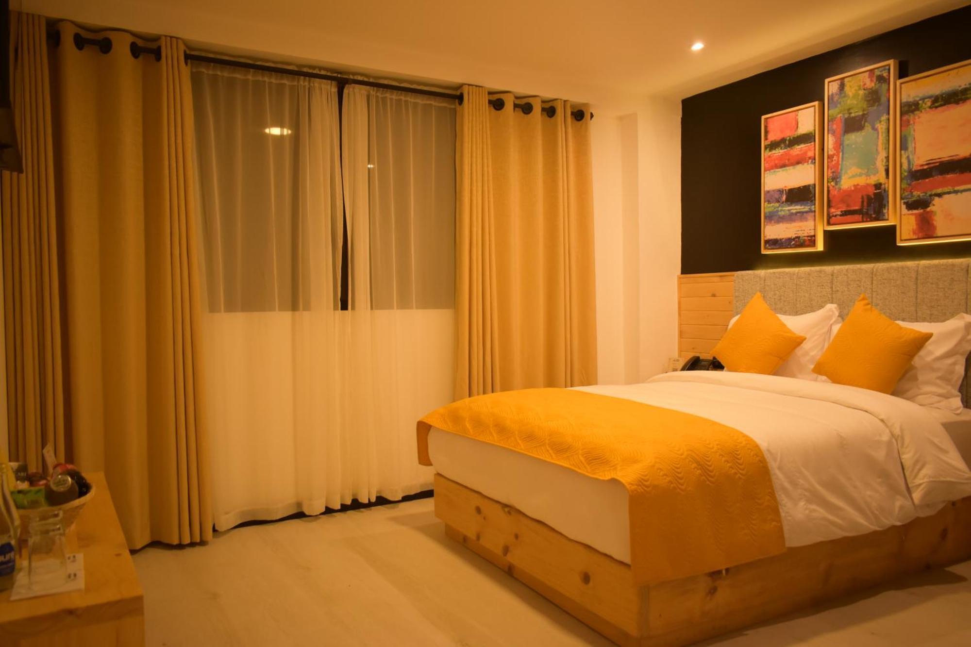 Hotel Vaway Κουένκα Εξωτερικό φωτογραφία